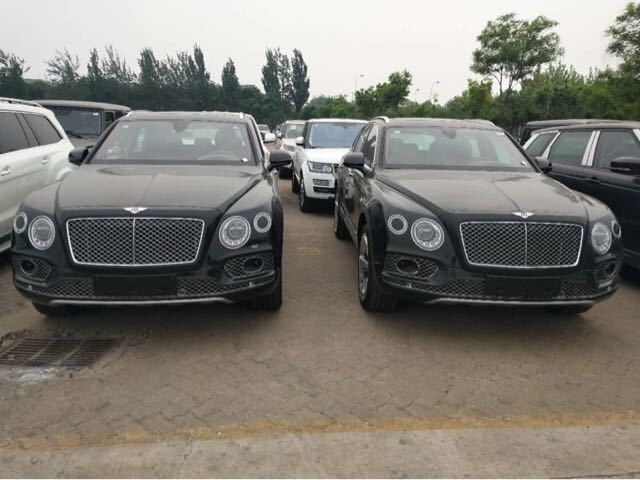 18款宾利添越柴油SUV 超凡性能令人赞叹-图1