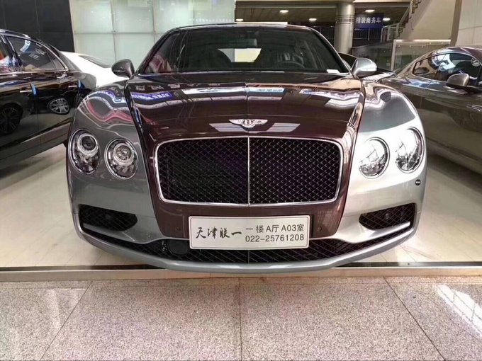 18款宾利飞驰价格调整 双色飞驰急出一台-图2
