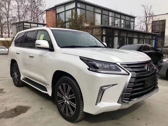 18款雷克萨斯LX570 八座新凌志现车报价-图2