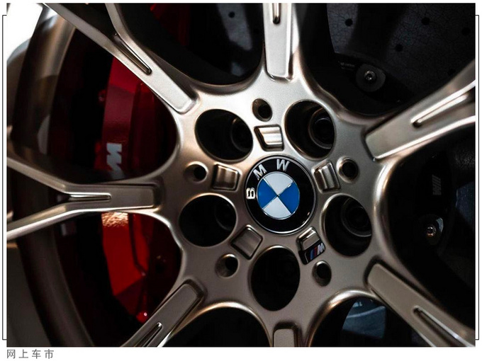 宝马新款M5 CS展厅实拍搭4.4T引擎/内饰配置丰富-图5