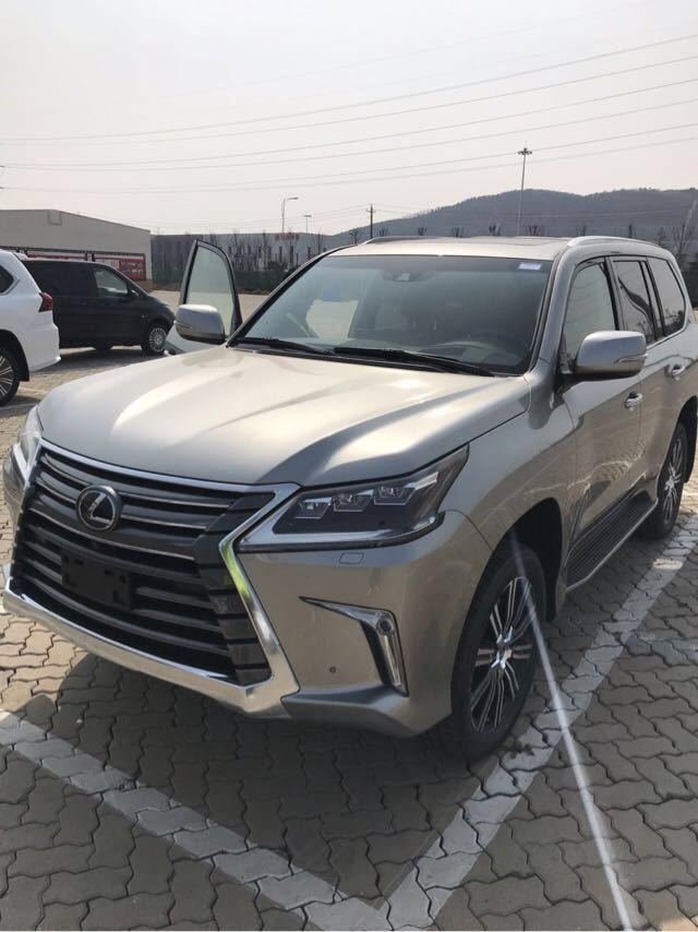 18款雷克萨斯LX570加版 全尺寸SUV优势多-图2