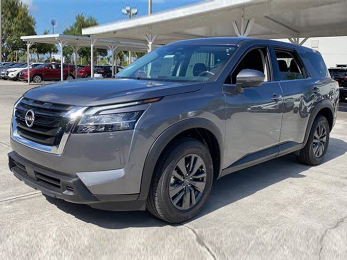 日产大号奇骏实拍搭3.5T V6/尺寸超越途昂-图1