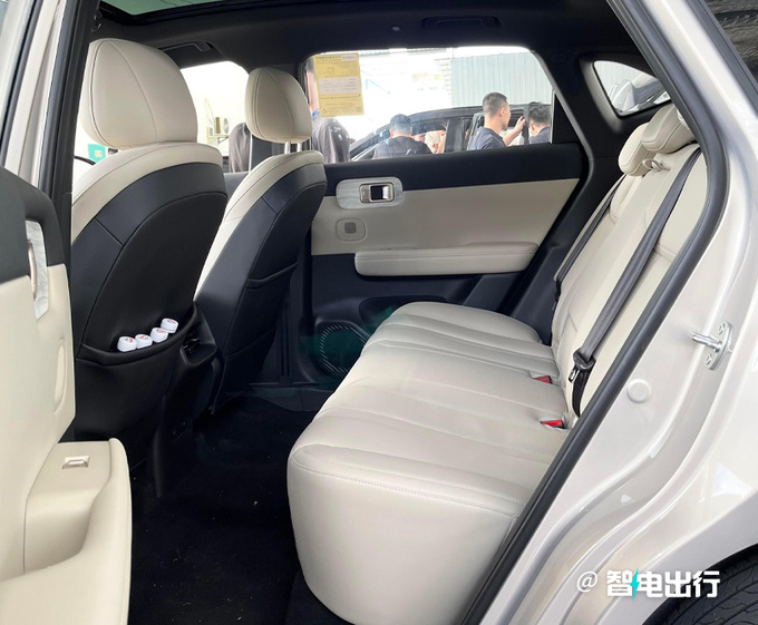 宝骏云?；?月上市纯电续航45km 比启源Q05便宜-图14