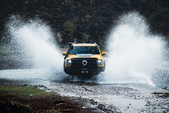 春节回家开啥车山海炮性能版有礼有面让你畅享豪华人生-图5