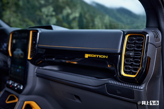 小号猛禽福特Ranger即将国产 预计售16万起-图2