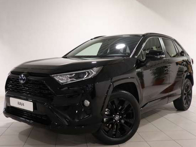 丰田全新RAV4实拍曝光内饰大幅升级/油耗仅5L-图1
