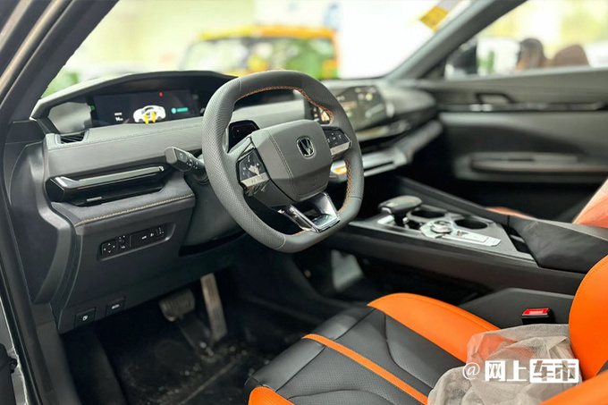 最高降X万长安新UNI-V售XX.XX万起 取消2.0T-图9