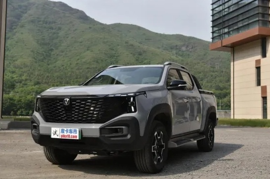 十大顶尖设计与配置长安猎手树立新能源皮卡标杆-图1