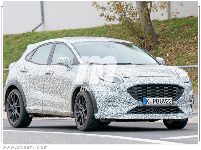 福特小号翼虎运动版路试 搭1.5T引擎即将开售-图3