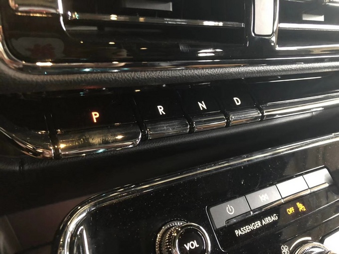 新一代林肯领航员大幅让利 商务洽谈必选-图6