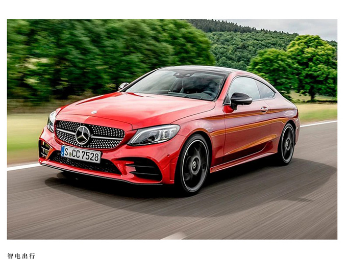 奔驰全新C300e谍照曝光 9月上市 搭插混系统-图4