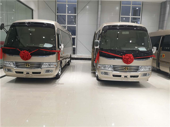 18款丰田考斯特 大气巴士配置升级劲惠价-图2