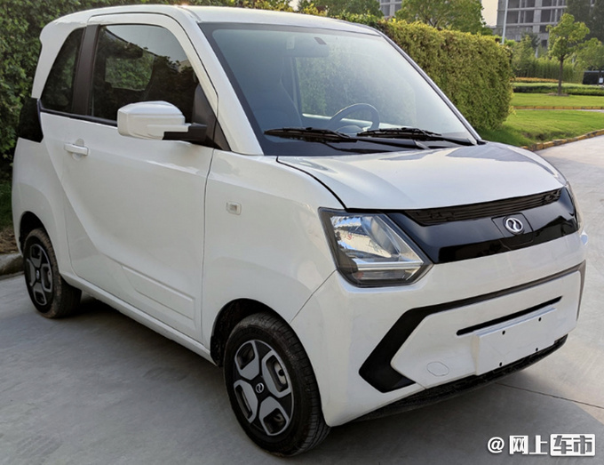 东风小康首款纯电微型车实拍造型时尚 比五菱MINI EV大-图1