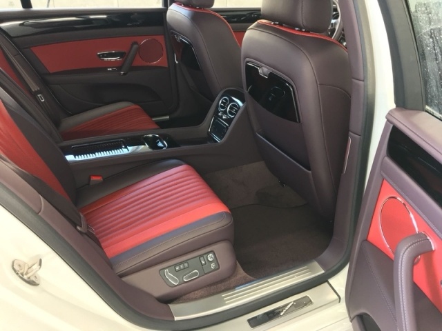 进口宾利飞驰4.0T 舒适四座顶级座驾巨献-图5