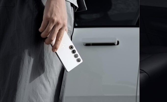 极星4双星互联版上市售价33.99万起Polestar Phone同步上市-图5