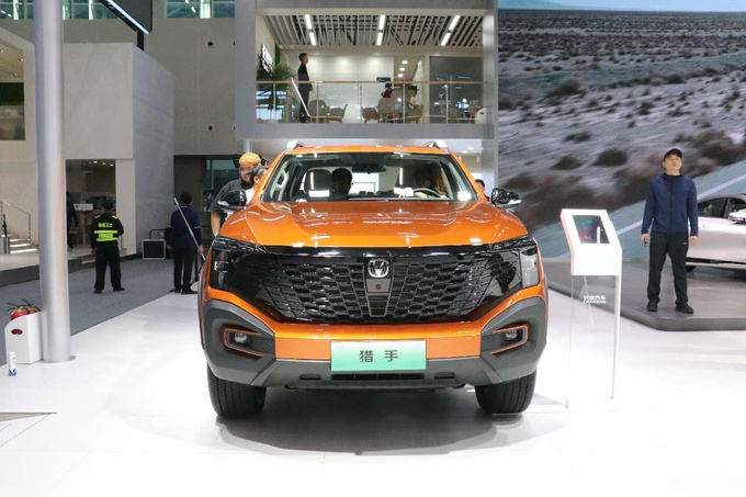 专访|长安猎手或将于12月上市未来还将再推3款新能源皮卡-图3