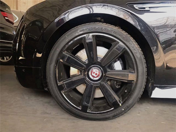 全面改款宾利飞驰V8S店内实拍 分期购选-图10