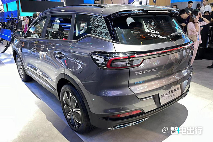 官降3.4万奇瑞新瑞虎7家族售9.99-14.99万 动力提升-图12