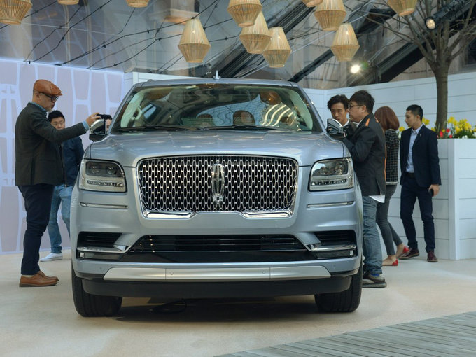 18林肯领航员豪华质感 狂野气息昭然若揭-图2