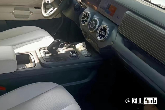 长城销售坦克300插混或4月25日上市 卖23万起-图10