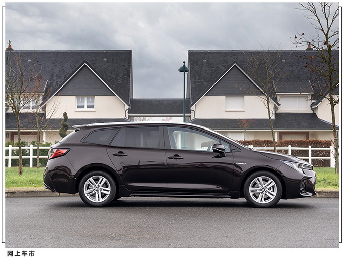 丰田卡罗拉换标铃木搭1.8L混动/配置丰富又实用-图3