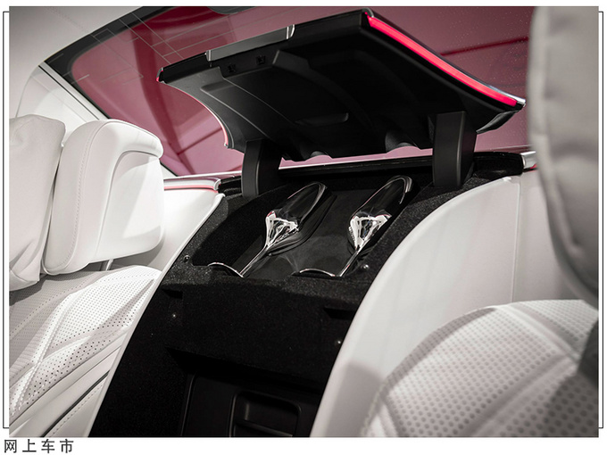 梅赛德斯-迈巴赫S级正式开售顶配搭6.0T V12引擎-图8