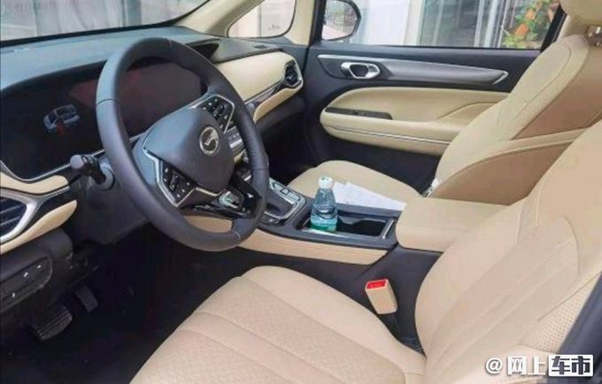 广汽传祺M6 PRO曝光 前脸大改更霸气 4月19日发布-图5