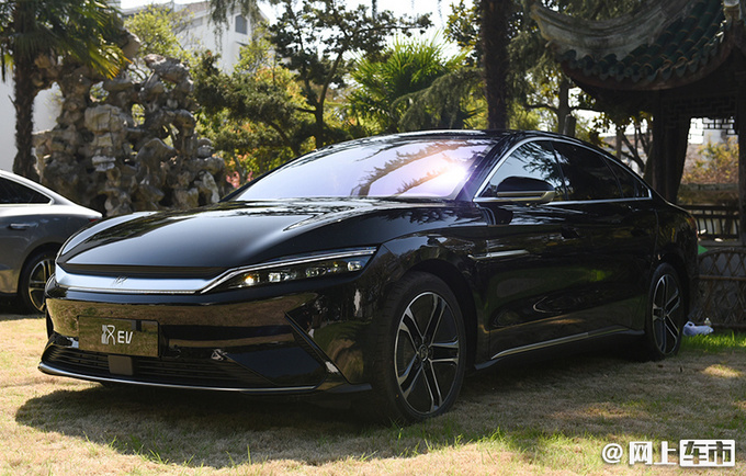 比亚迪高端车型曝光预计售50-80万元 四季度发布-图1