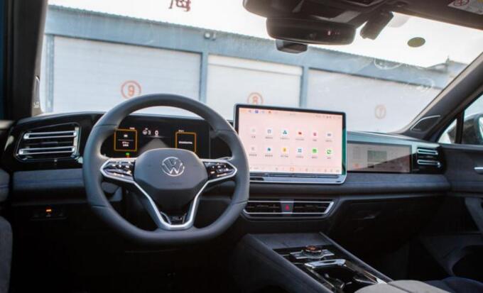 途观L Pro用智能化硬刚BBA宝马X1/奥迪Q3还有胜算吗-图12