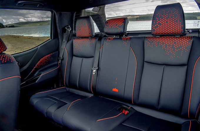 日产纳瓦拉Dark Sky版国内亮相  配2.3T动力及专属拖车-图5