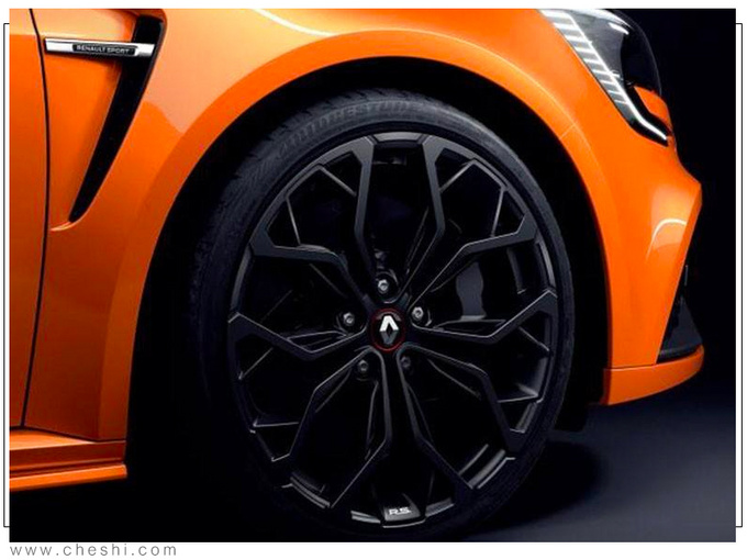 雷诺新款梅甘娜RS曝光搭1.8T/内饰配置提升-图3