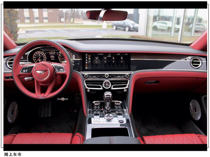 宾利飞驰进店实拍搭6.0T W12发动机/配熏黑中网-图11