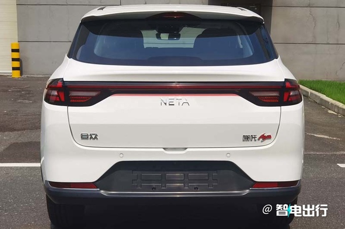 哪吒AYA將推新車型多項配置縮水 預計賣5.98萬-圖2