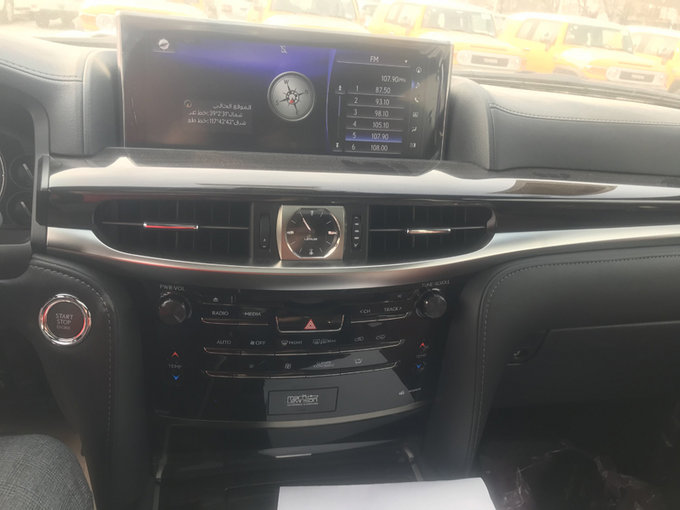18款雷克萨斯LX570 中东铂金版踏青专惠-图10