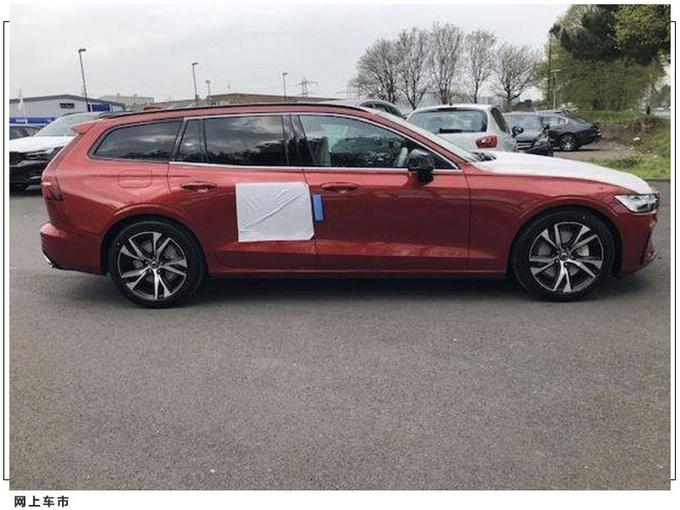 沃尔沃V60实拍曝光搭2.0T引擎/ XC60同款尾灯-图2