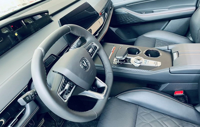 长安UNI-K疑似价格曝光 2.0T售17.99-19.49万元-图7