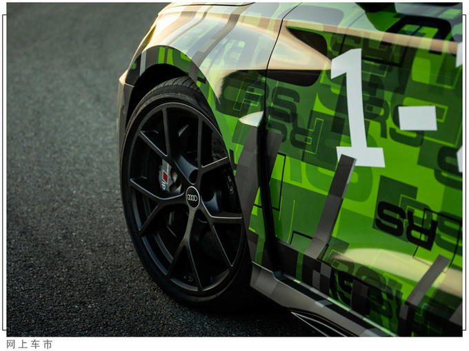 奥迪全新RS3实车曝光2.5T动力升级/年内亮相-图6