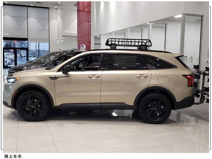 起亚全新索兰托实拍搭2.5T/配熏黑外观套件-图2