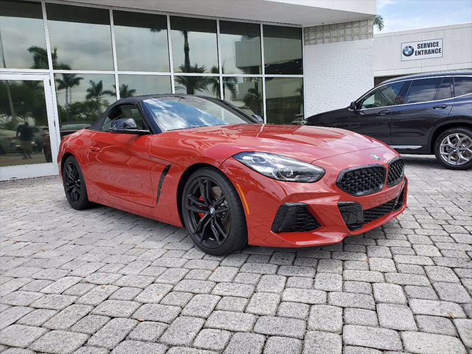 宝马全新双门跑车实拍搭3.0T引擎/国内48万起售-图1