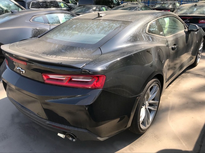 18款雪佛兰科迈罗2.0T 自动档大黄蜂巨惠-图3