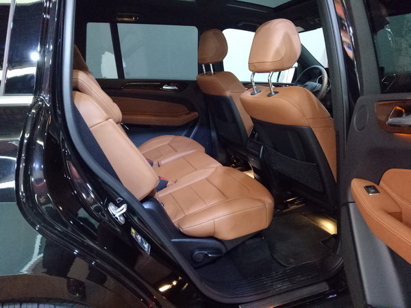 18款奔驰GLS450 纯进口七座SUV一路畅销-图8