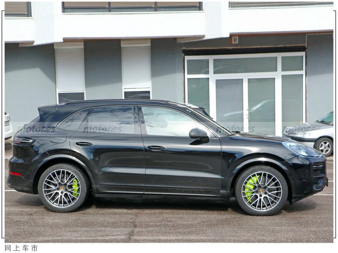 保时捷新卡宴外观曝光升级拨动换挡/入门搭3.0T-图4