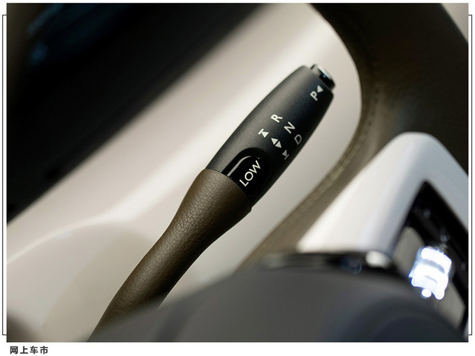 劳斯莱斯幻影Oribe官图 定制双色涂装/配独立座椅-图7