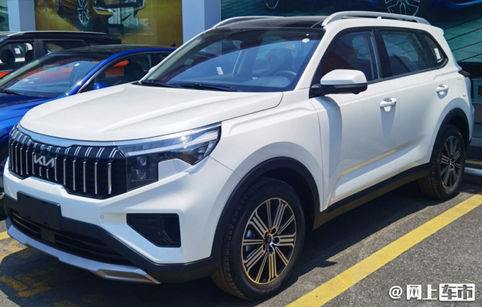 起亚智跑Ace到店实拍7月初上市 预计15万起售-图2