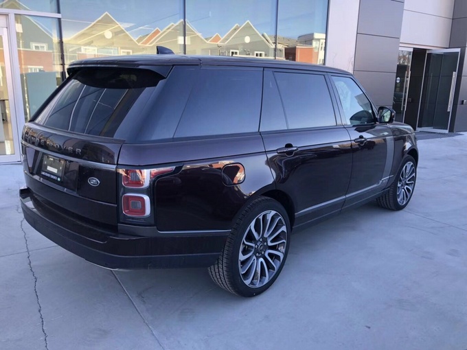 18款路虎揽胜创世加长版 降税新惠更超值-图4