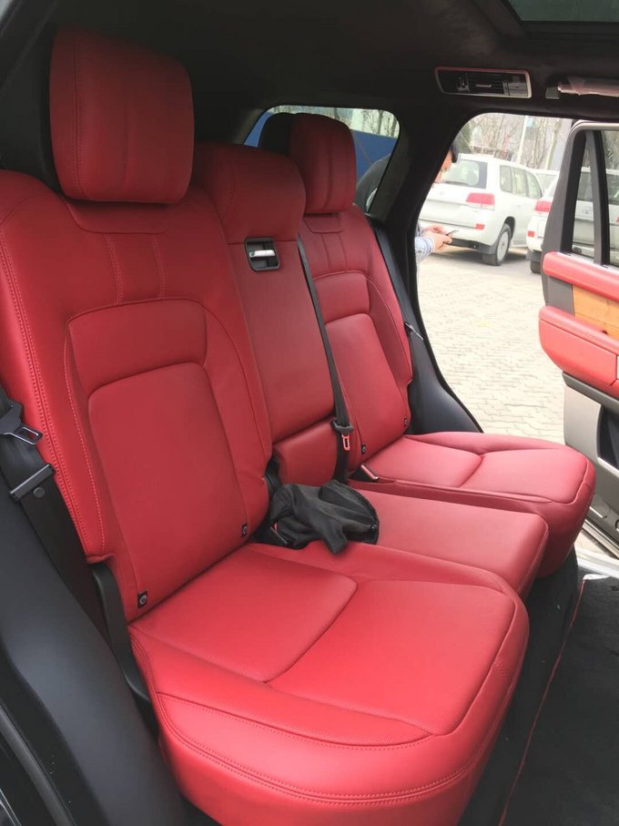 18款路虎揽胜行政 柴油创世加长SUV现车-图10