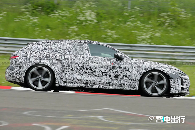 奥迪全新一代RS5 Avant曝光换新动力/明年首发-图4