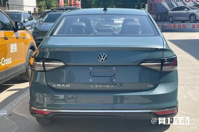 大众朗逸XR本月上市全系1.5L+6AT 预计10万起售-图6