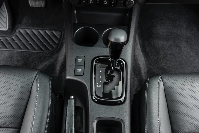 丰田海拉克斯推特别版新车 再等5天正式亮相-图15