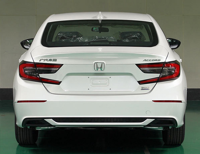 广汽本田新款雅阁实车曝光外观更时尚-尺寸提升-图2